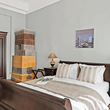 2 Bdr In Old Town Apartament *